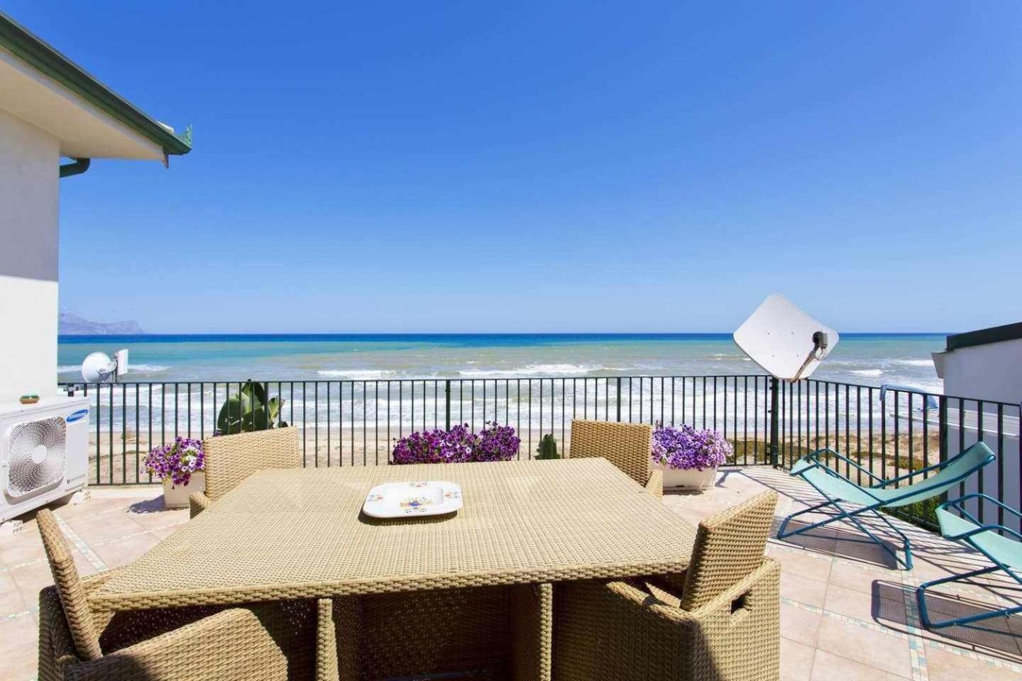 Dune Home Alloggi Sul Mare Alcamo Marina Szoba fotó