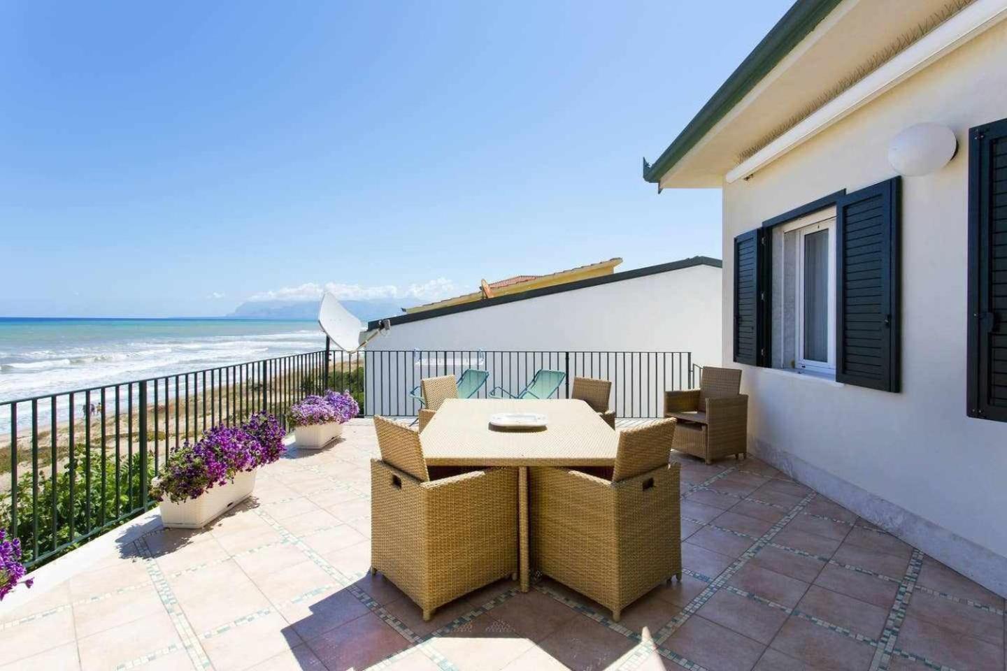Dune Home Alloggi Sul Mare Alcamo Marina Szoba fotó